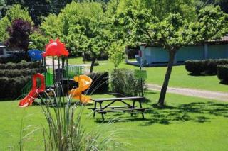 Camping 3 étoiles - Piscine - eehgee - Castelnau-Picampeau - 1