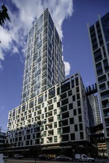 Luma Signature Apartments Docklands - 0