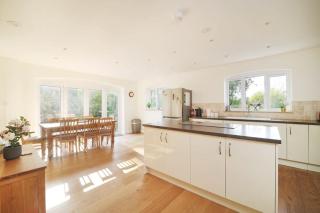 Beautiful Cottage Hot Tub & Tranquil Garden - Sherborne - 7