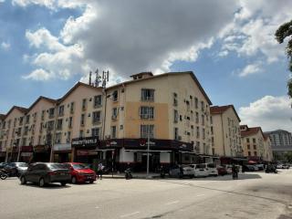 Homestay emAs, Pusat Komersial Sek 7, Shah Alam, Selangor, Malaysia - 0