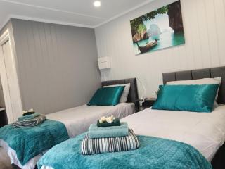 2-bedroom Guesthouse in Derby City Parking Wi-Fi - Derby - 4