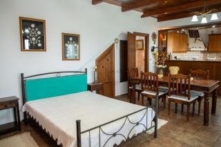 Nick and Bill's Family House Leros - Vromolithos - 2