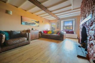 High Cross House - 4