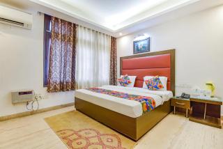 FabHotel Taj - Jammu - 8