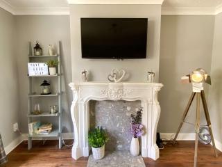 Lovely 3 Bedroom Home with Garden in Luton - Luton - 9
