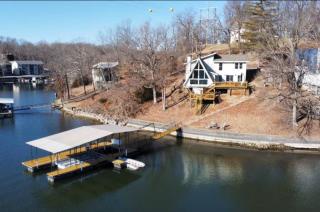 Lakefront Hgtv Home-3bed3bathdockfirepit-12pp - Lake Ozark - 9