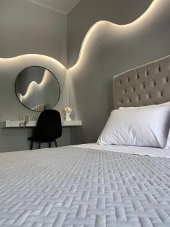 F K Apartments - Artemida - 5