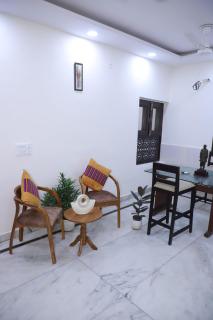 divine India Service Apartment 1Bhk,L-36B,Saket - Nova Deli - 6