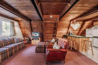 Cabin 54 - A Nostalgic and Rustic Mountain Retreat - 8