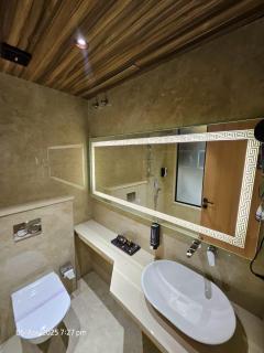 The Grand Suncity Hotel & Resorts - Bhopal - 1