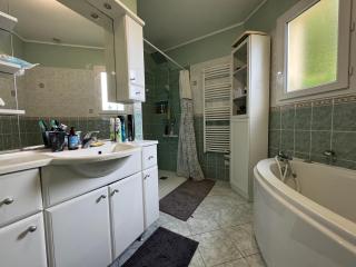 Le Pause des Pilotes - 4pers - Circuit Bugatti - 5