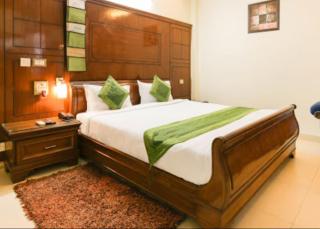HOTEL LUXUARY SHANTA PALACE Near Temple and charbagh railway station - A Luxuary Hotel - Lucknow - 3