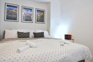 Apartments Valentina free parking - 7