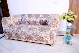 Divine India Service Apartment,2Bhk, D-198,SAKET - 6