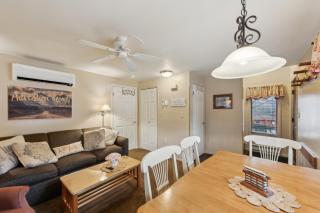 Twister's Little Sister 68A-I - Cozy Retreat townhouse - North Creek - 2