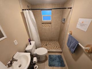 Small house in Midland - Midland - 5