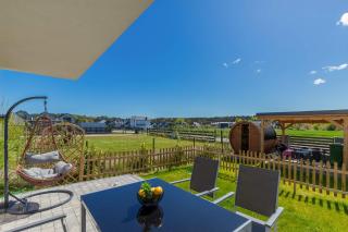 Charming Alice Apartment with Terrace and Garden in Jastrzębia Góra by Noclegi Renters - Jastrzębia Góra - 8