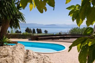 The Summit Escape - 9