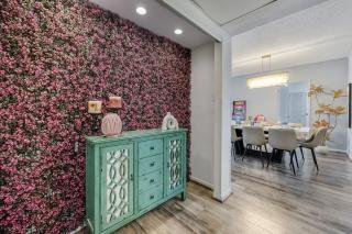 Beachfront Oasis in Sunny Isles 4BR, Pool & Tennis - Sunny Isles Beach - 5