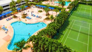 Beachfront Oasis in Sunny Isles 4BR, Pool & Tennis - Sunny Isles Beach - 8
