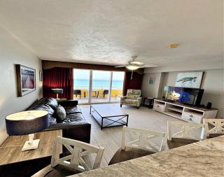 Vacation in Comfort and luxury - 1 BR Direct Oceanfront - Wyndham Ocean Walk Resort 1706 - Daytona Beach - 0