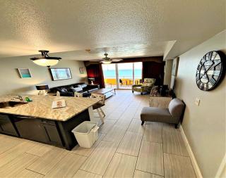 Wyndham Ocean Walk Resort 1706 Vacation in Comfort and luxury - 1 BR Direct Oceanfront - 6