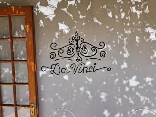 Villa-Choc-O-Latt and Koppikofi Restuarant - Porterville - 5