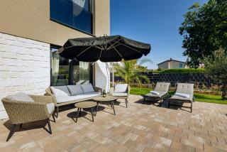 Villa MARINE with Pool in picturesque village Tar near Poreč - Tar - 4