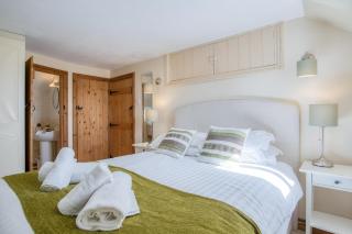 Bullcroft - 6 Bedroom House - Oxwich - Swansea - 7