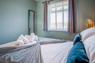 Bayview 87 - 2 Bedroom Chalet - Bayview Oxwich - 3