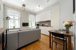 Stylish Apartment in Wrocław Near the Railway Station by Noclegi Renters - Wrocław - 8