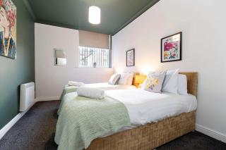 TS1 large apartment with Private Parking - Middlesbrough - 3
