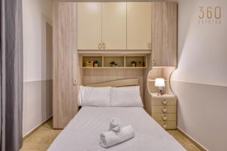 Central Sliema 2BR Stay with private balcony by 360 Estates - Sliema - 6