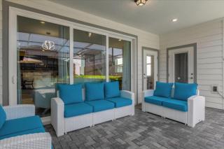 5 Bedrooms 45 Bathrooms Windsor Cay 1240Bi - 7