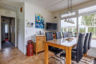 Jan Roepespad 11 - - 8