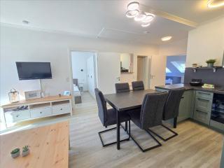 Dünenpark Binz - Komfortplus Ferienwohnung mit 2 Schlafzimmern und Balkon im Dachgeschoss 281 - Binz - 0