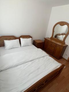 Gashi - Pristina - 3