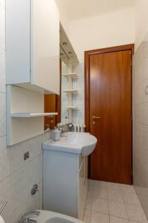 Family Friendly & Spacious w Balcony near Metro - Milan - 8
