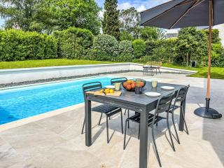 Holiday Home La Tour Bourgerel avec piscine by Interhome - 0