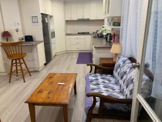 76 Companion Crescent - 2