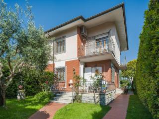 Holiday Home Villino Viola by Interhome - Marina di Pietrasanta - 9