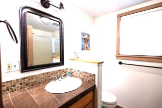 Adorable Old Town Gem~Work, family & pet-friendly - Medford - 6