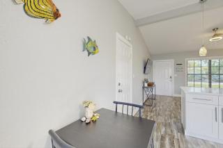 Clearwater Bungalow - Clearwater - 3