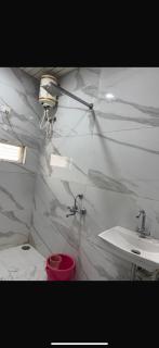 Midland Guest House - Pachmarhī - 5