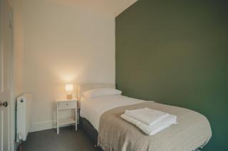 Charming 3 Bedroom Home with Garden in Banbury - Banbury - 6