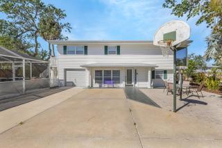 140 Barefoot Bungalow: 4BR/2BA w/ Heated Pool! - Fort Myers Beach - 6
