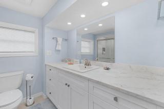 140 Barefoot Bungalow: 4BR/2BA w/ Heated Pool! - Fort Myers Beach - 2