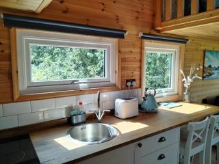 Bracken Heights - 5