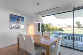 4-bed Luxury Villa 5-star Resort - Caldes de Malavella - 3