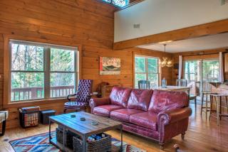 Candyland Cabin by Carolina Mornings - Candler - 4